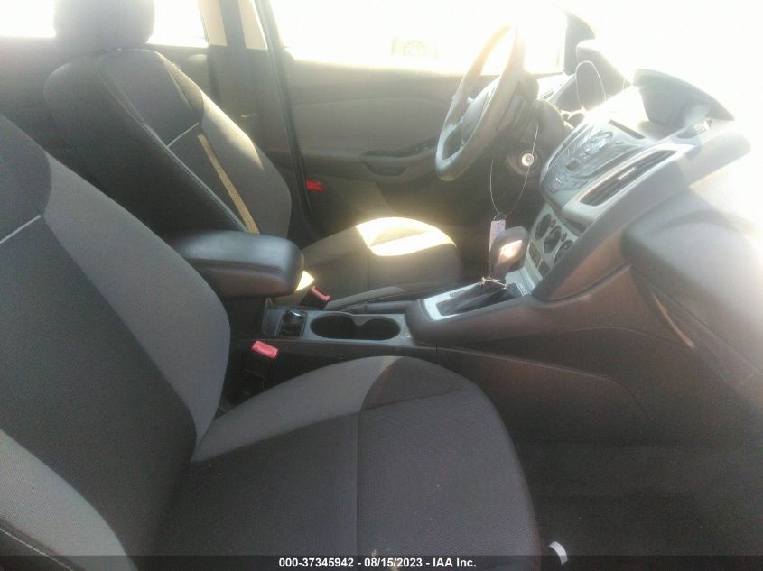 2013 FORD FOCUS SE - 1FADP3K22DL161098
