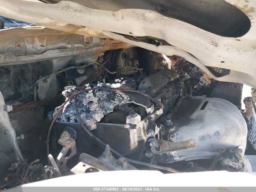2018 TOYOTA RAV4 LE - JTMZFREV5JJ172275