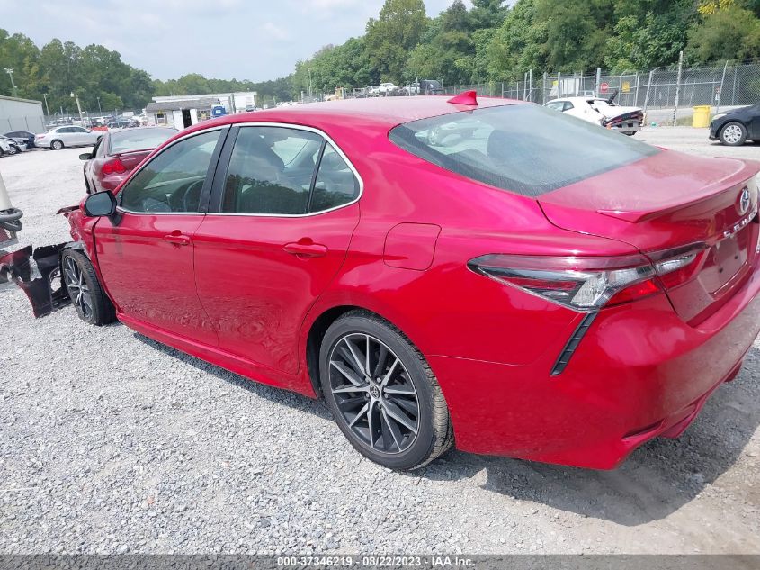 2021 TOYOTA CAMRY SE/SE NIGHT SHADE - 4T1G11AK6MU413746