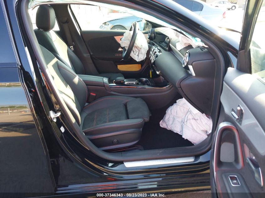 2021 MERCEDES-BENZ A 220 W1K3G4EB0MJ316756