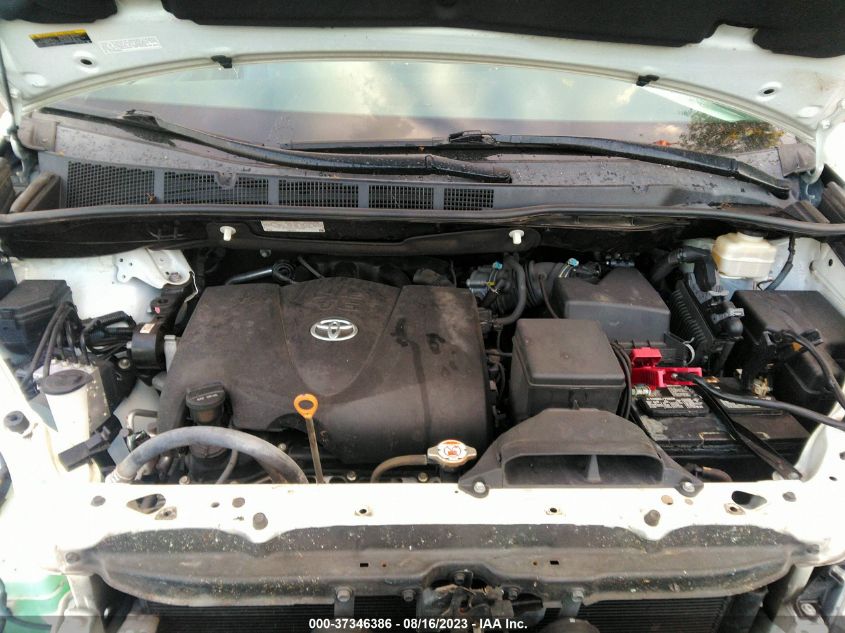 2018 TOYOTA SIENNA XLE - 5TDDZ3DC3JS189092