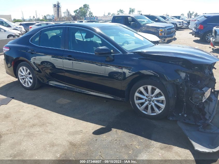 2018 TOYOTA CAMRY LE/SE/XLE/L - 4T1B11HK7JU131949