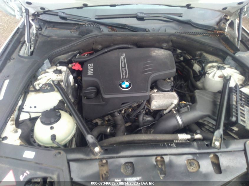 2013 BMW 5 SERIES 528I XDRIVE - WBAXH5C55DD109707