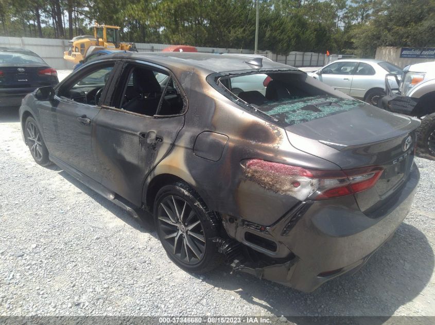 2022 TOYOTA CAMRY SE - 4T1G11AK2NU634729
