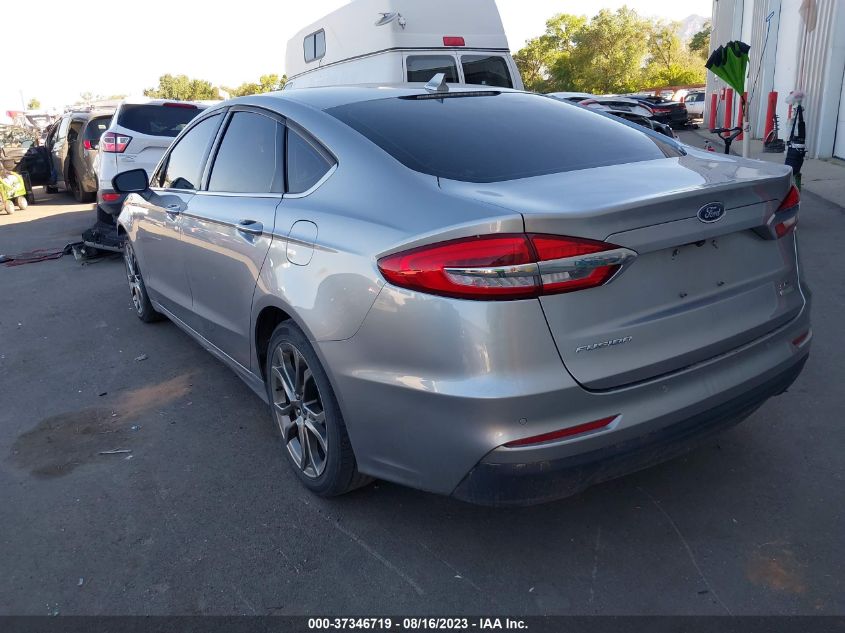 3FA6P0CD5LR130886 Ford Fusion SEL 3