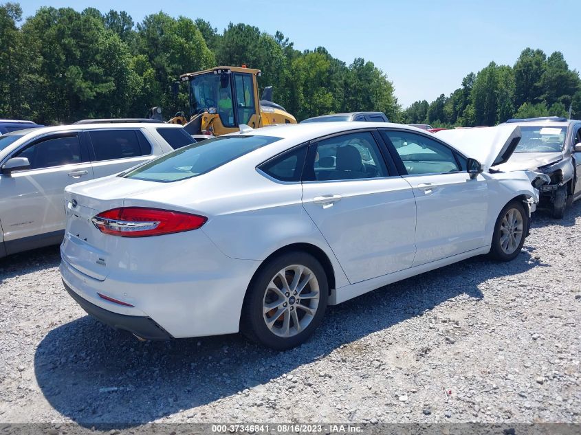 2019 FORD FUSION SE - 3FA6P0HD8KR186103