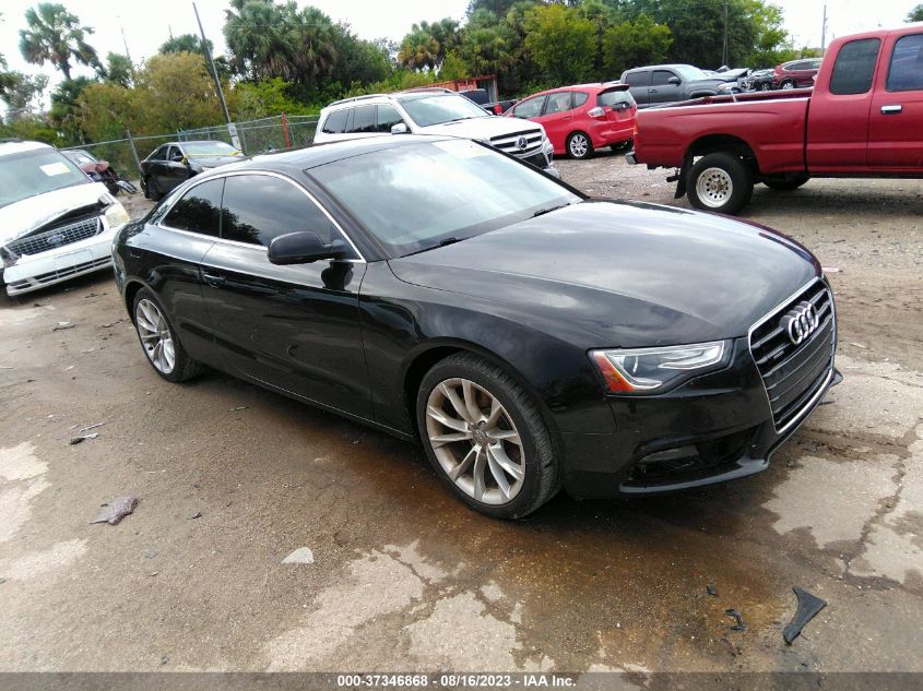 2013 AUDI A5 PREMIUM - WAUCFAFR3DA032297