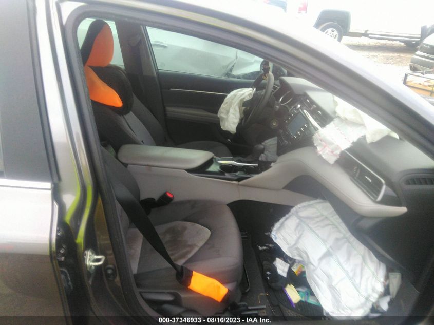 2020 TOYOTA CAMRY LE - 4T1C11AK2LU974197