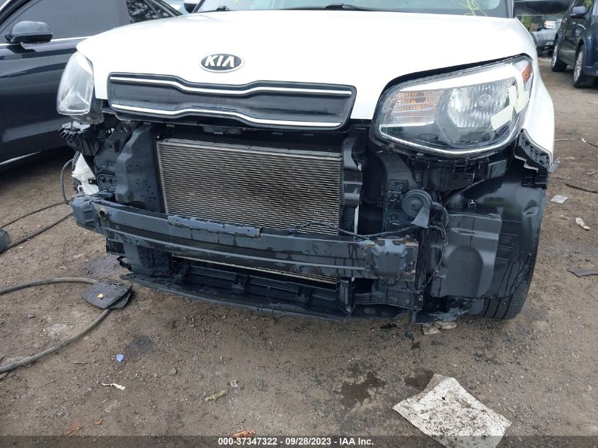2018 KIA SOUL + - KNDJP3A59J7508696