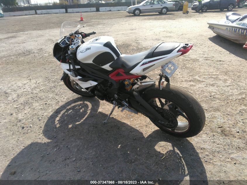 2015 TRIUMPH MOTORCYCLE DAYTONA 675R ABS - SMTA02YK0FJ677513