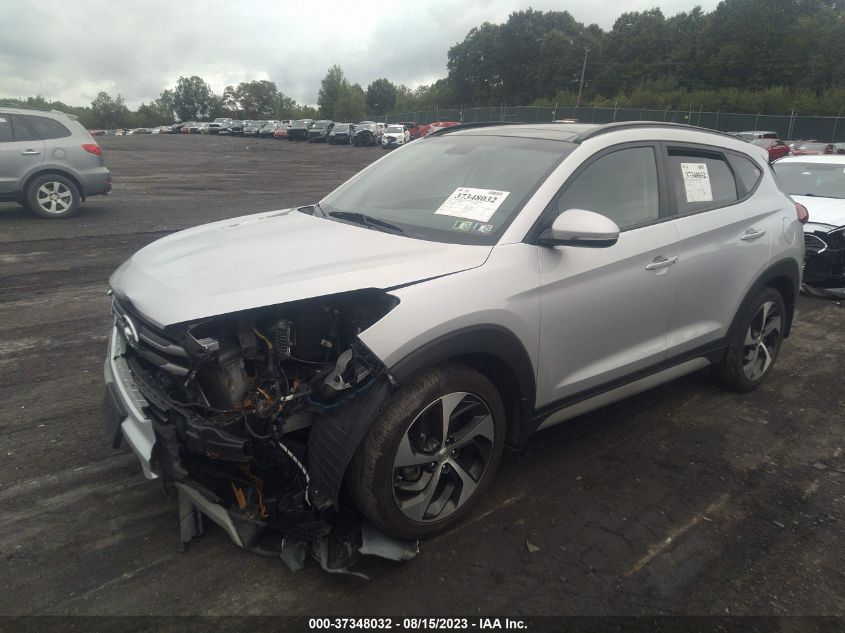 2017 HYUNDAI TUCSON VALUE - KM8J3CA26HU576592