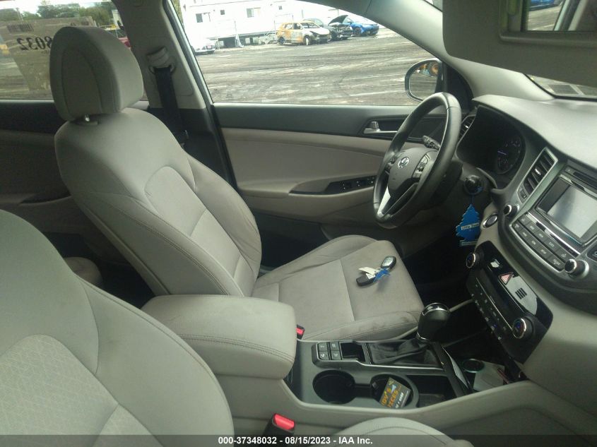 2017 HYUNDAI TUCSON VALUE - KM8J3CA26HU576592
