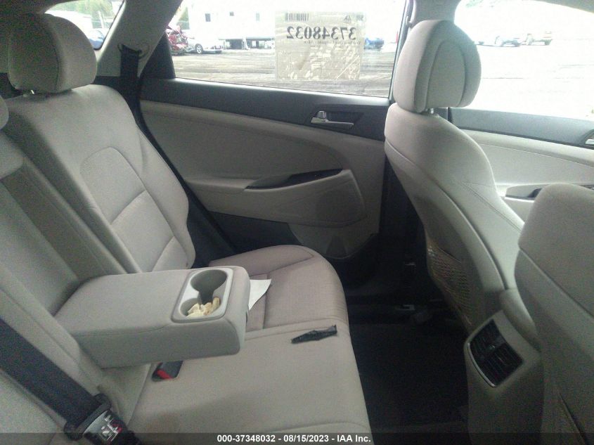 2017 HYUNDAI TUCSON VALUE - KM8J3CA26HU576592