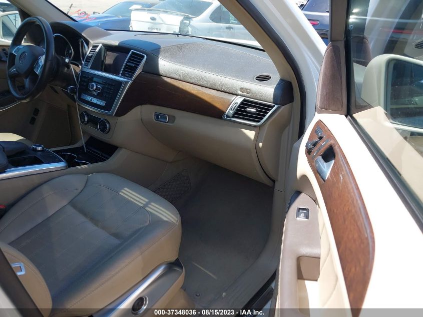 2013 MERCEDES-BENZ GL-CLASS GL 450 4JGDF7CE0DA125463