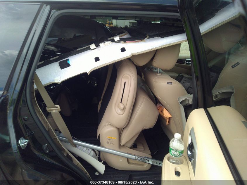 2016 NISSAN PATHFINDER SL - 5N1AR2MM3GC626293