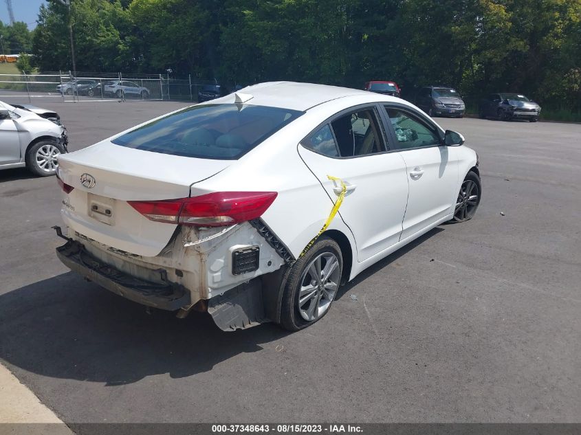 2017 HYUNDAI ELANTRA SE - 5NPD84LF5HH042387