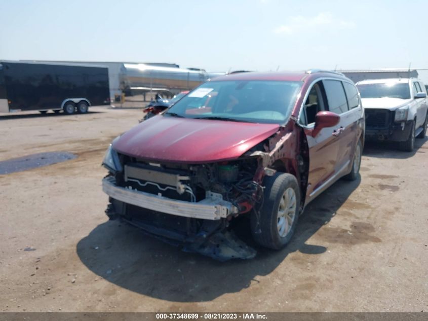 2019 CHRYSLER PACIFICA TOURING L - 2C4RC1BG6KR685287