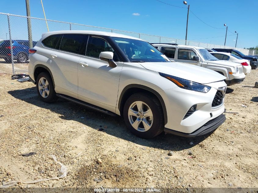 2022 TOYOTA HIGHLANDER LE - 5TDZZRAH5NS556623