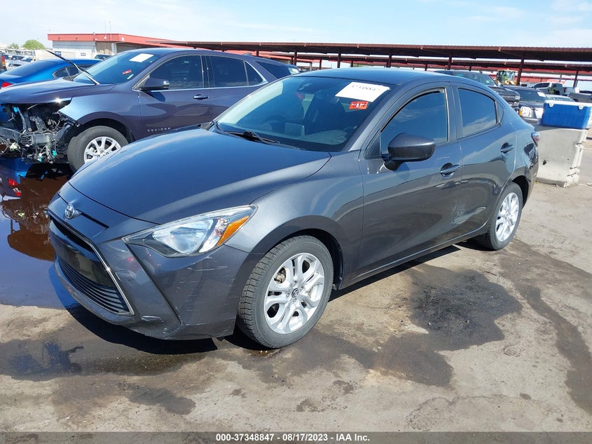 VIN 3MYDLBYV6JY304785 2018 TOYOTA YARIS IA