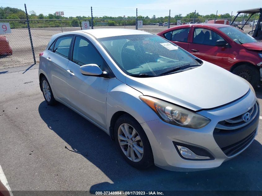 2014 HYUNDAI ELANTRA GT - KMHD35LH2EU196056