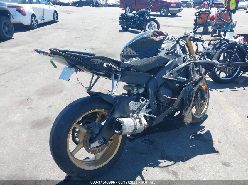 2009 YAMAHA YZFR6 C JYARJ16Y49A003235