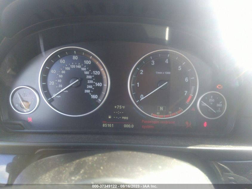 2013 BMW 5 SERIES 528I XDRIVE - WBAXH5C59DDW16383