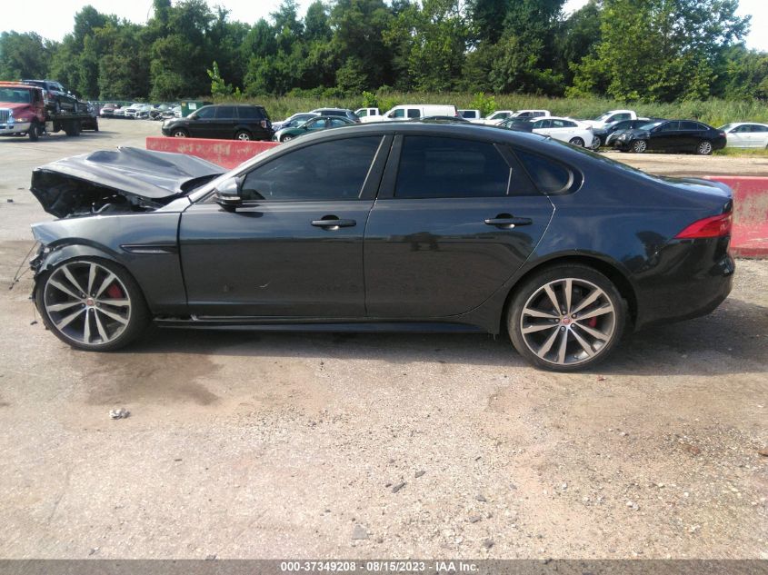 2016 JAGUAR XF S SAJBG4BV1GCY09084