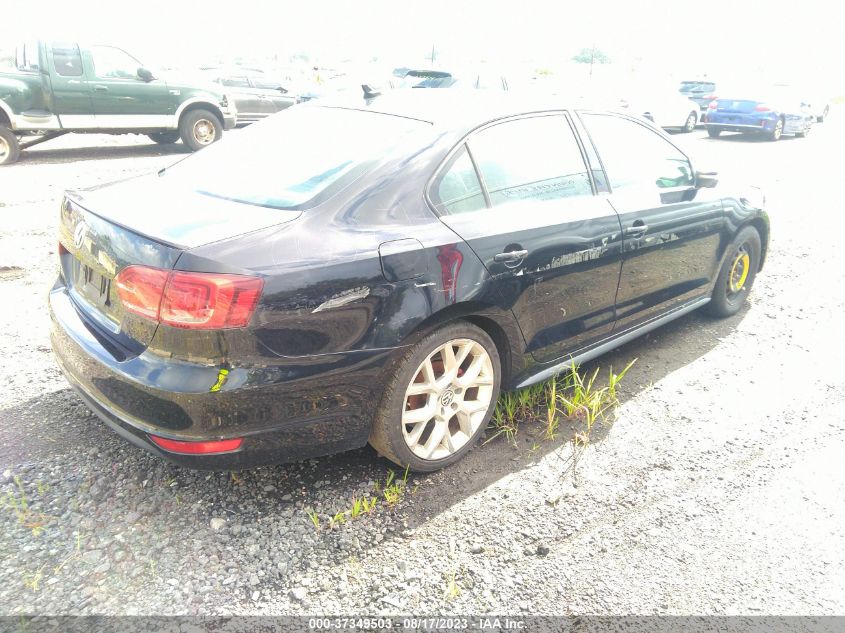 2014 VOLKSWAGEN JETTA SEDAN GLI EDITION 30 - 3VW5T7AJ2EM311718