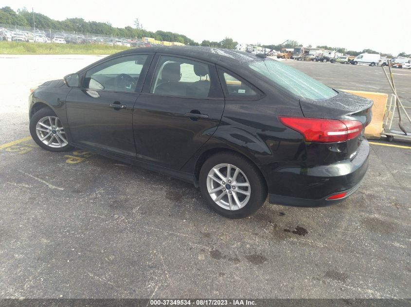 2015 FORD FOCUS SE - 1FADP3F22FL289211