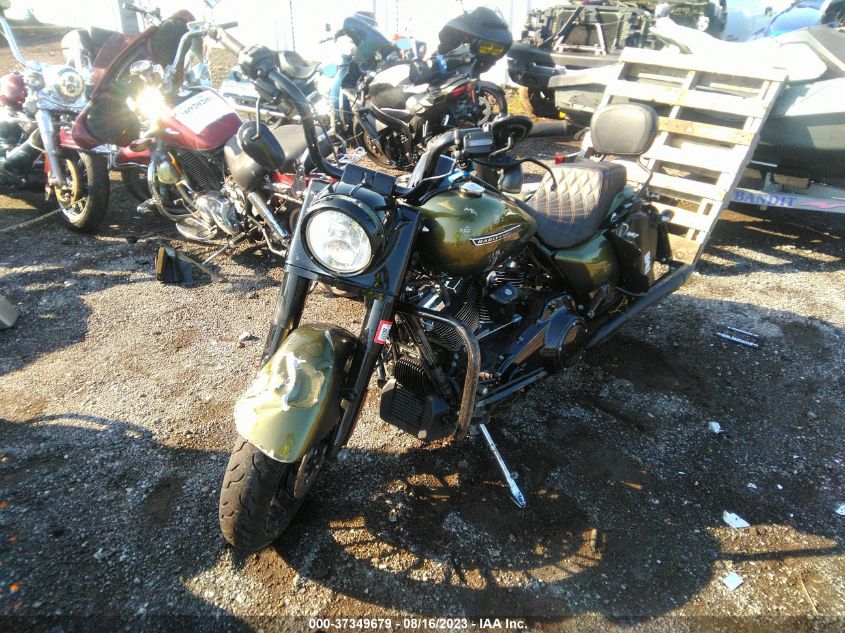 2017 HARLEY-DAVIDSON FLHRXS 1HD1KVC2XHB681095