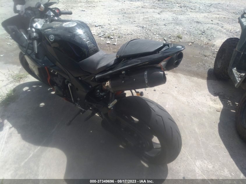 2011 YAMAHA YZFR1 JYARN23E7BA010299
