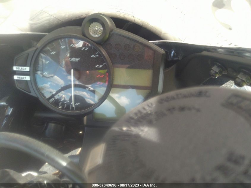 2011 YAMAHA YZFR1 JYARN23E7BA010299