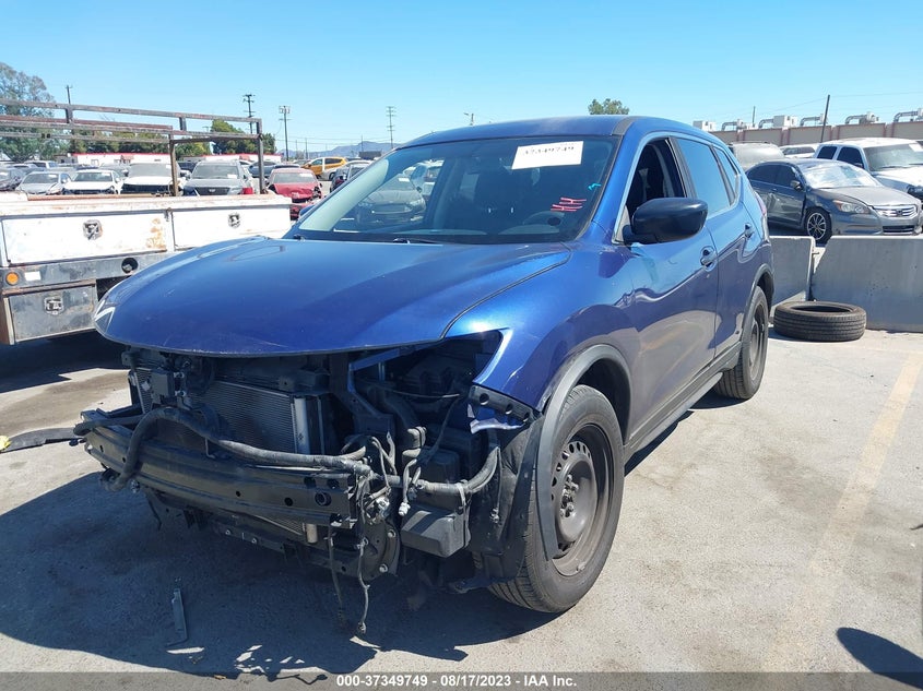 VIN KNMAT2MT8JP527823 2018 NISSAN ROGUE S/SV