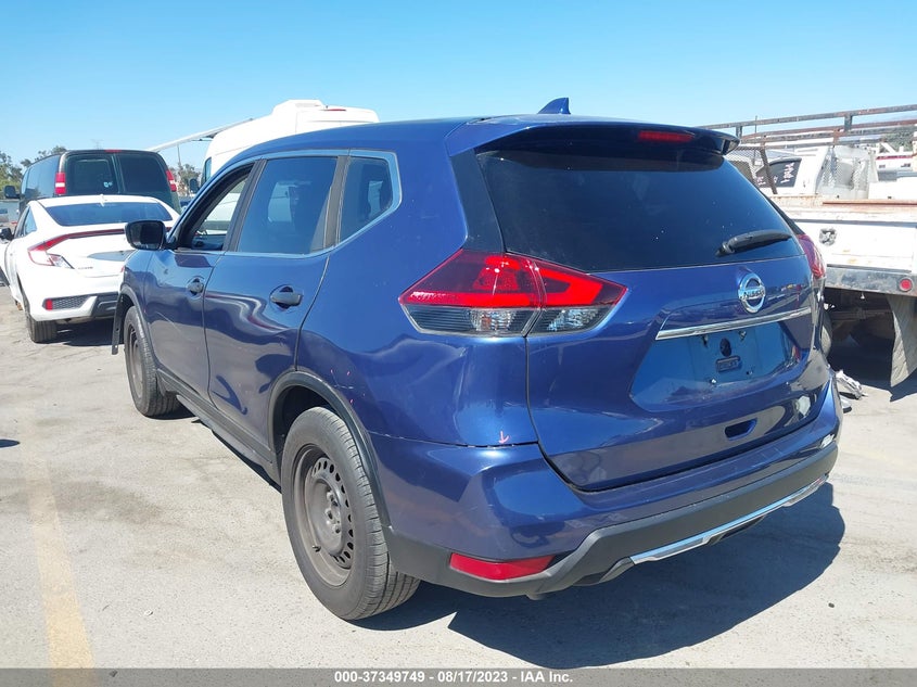 VIN KNMAT2MT8JP527823 2018 NISSAN ROGUE S/SV