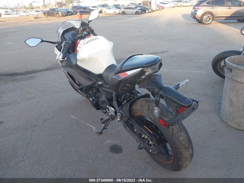 VIN ML5EXER1XPDA88159 2023 KAWASAKI EX650 R