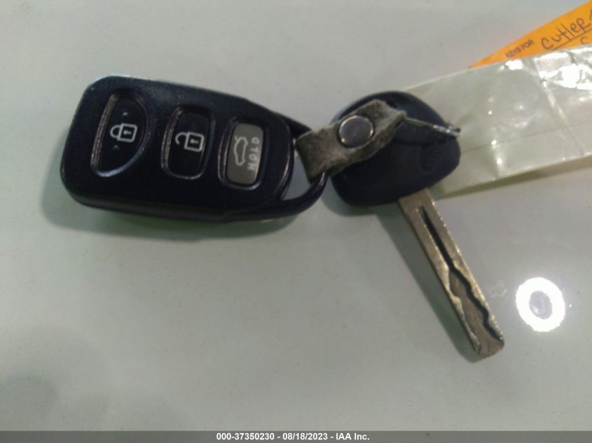 2013 HYUNDAI SONATA GLS PZEV - 5NPEB4AC0DH525049