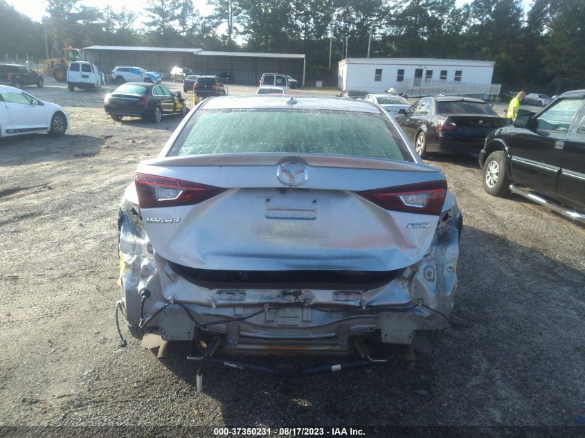 2018 MAZDA MAZDA3 4-DOOR TOURING - 3MZBN1V37JM207855