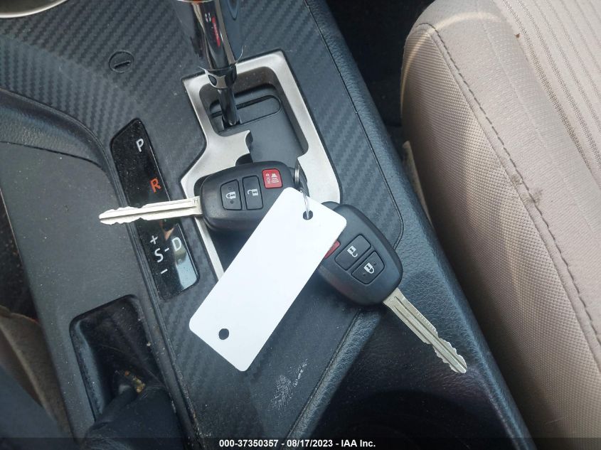 2013 TOYOTA RAV4 XLE - 2T3WFREV5DW068586