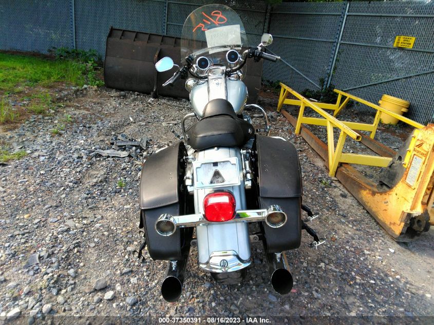 2010 HARLEY-DAVIDSON FLHRC 1HD1FR41XAB656141