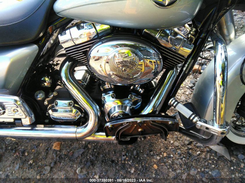 2010 HARLEY-DAVIDSON FLHRC 1HD1FR41XAB656141