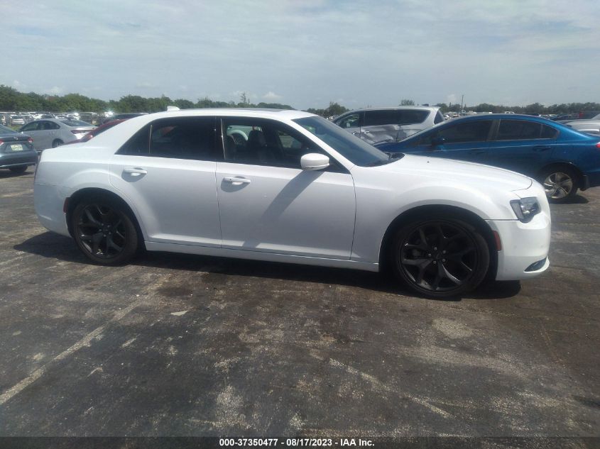 2022 CHRYSLER 300 - 2C3CCABG1NH111703