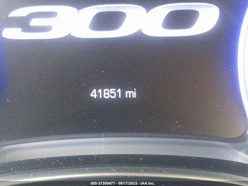 2022 CHRYSLER 300 - 2C3CCABG1NH111703