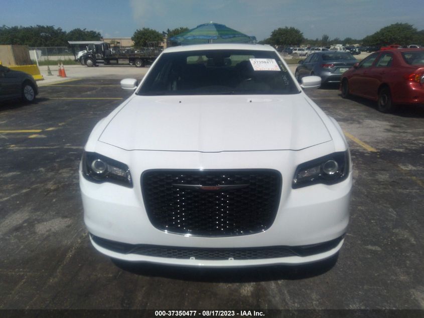 2022 CHRYSLER 300 - 2C3CCABG1NH111703