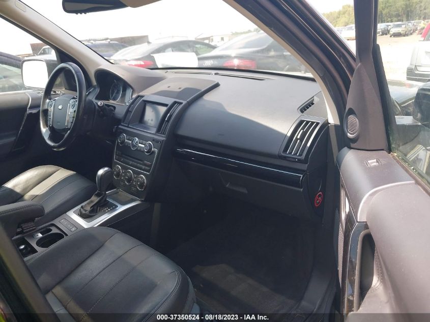 2015 LAND ROVER LR2 HSE SALFR2BG3FH427939