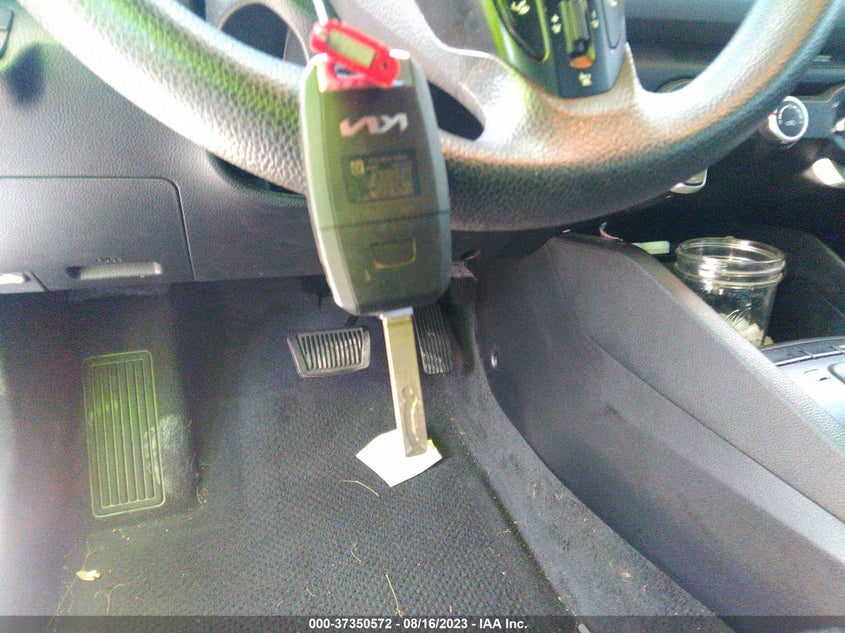 VIN 3KPA24AD7PE521130 2023 KIA RIO S