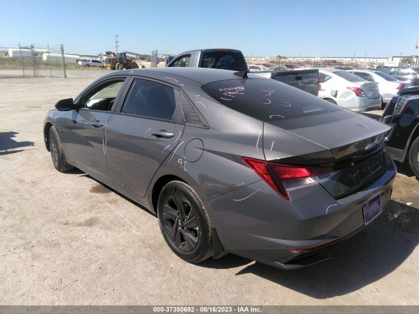 KMHLM4AG2PU584615 Hyundai Elantra SEL 3