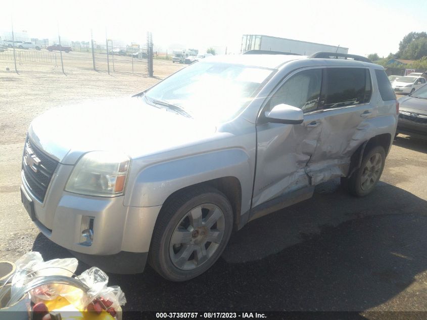 2013 GMC TERRAIN SLT - 2GKFLVE38D6349457