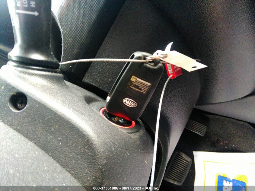 2013 KIA SOUL BASE - KNDJT2A54D7562935