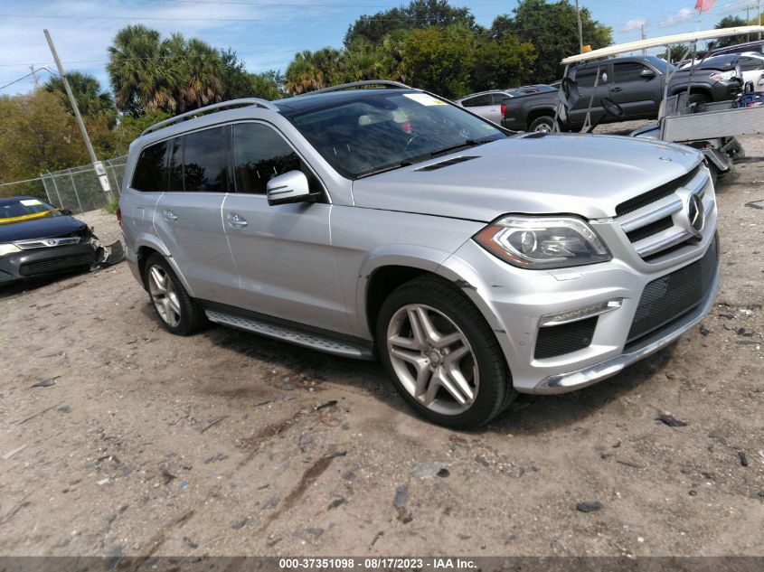 2015 MERCEDES-BENZ GL 550 - 4JGDF7DE4FA467791