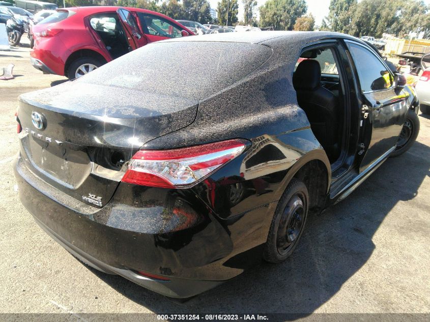 2018 TOYOTA CAMRY HYBRID - 4T1B21HK3JU506801